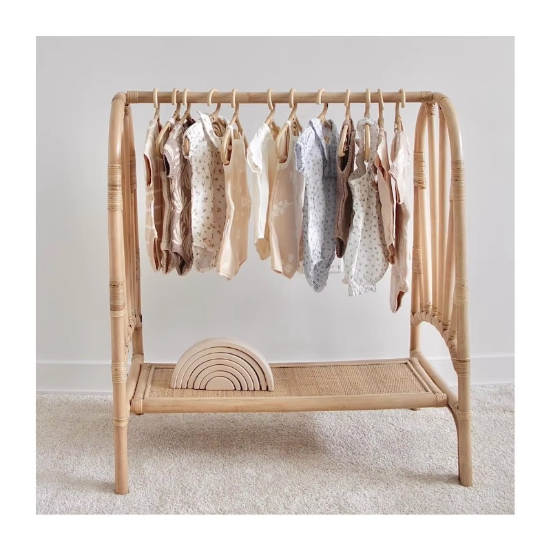 Decorative small hangers, hand - Baby Clothing Rail บทวิจารณ์และราคา